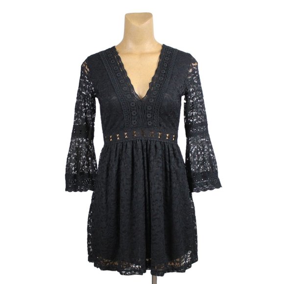 Flamant Rose Little Black Lace Dress - Picture 1 of 16